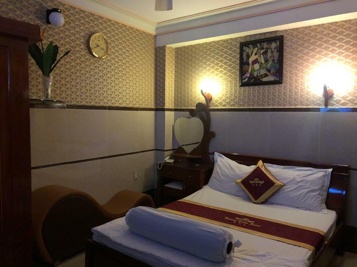 Hoang Quan Hotel Ho Chi Minh City Exterior photo